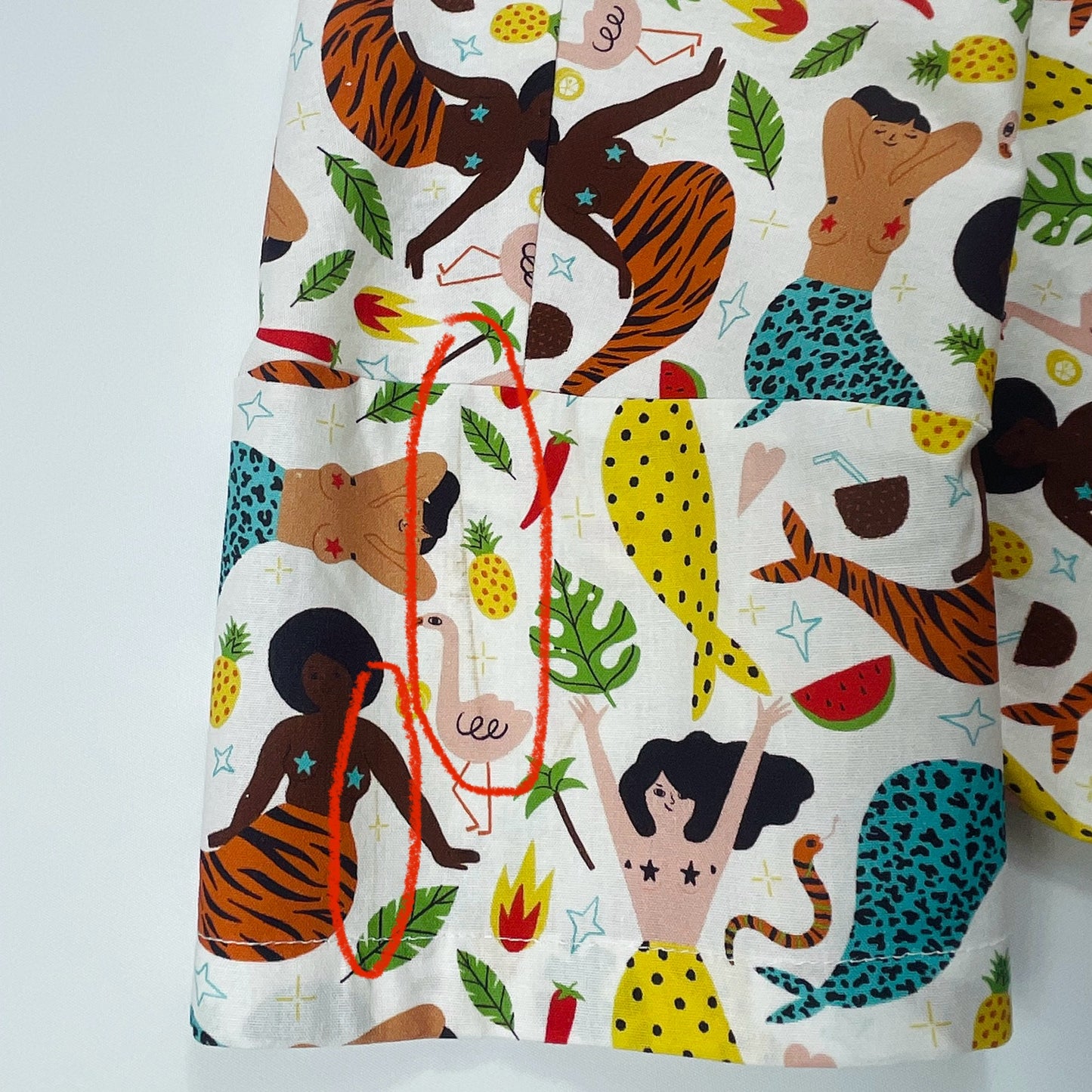 SECONDS - Frolicking Fancies Fun Scrub Top - relaxed XS only!