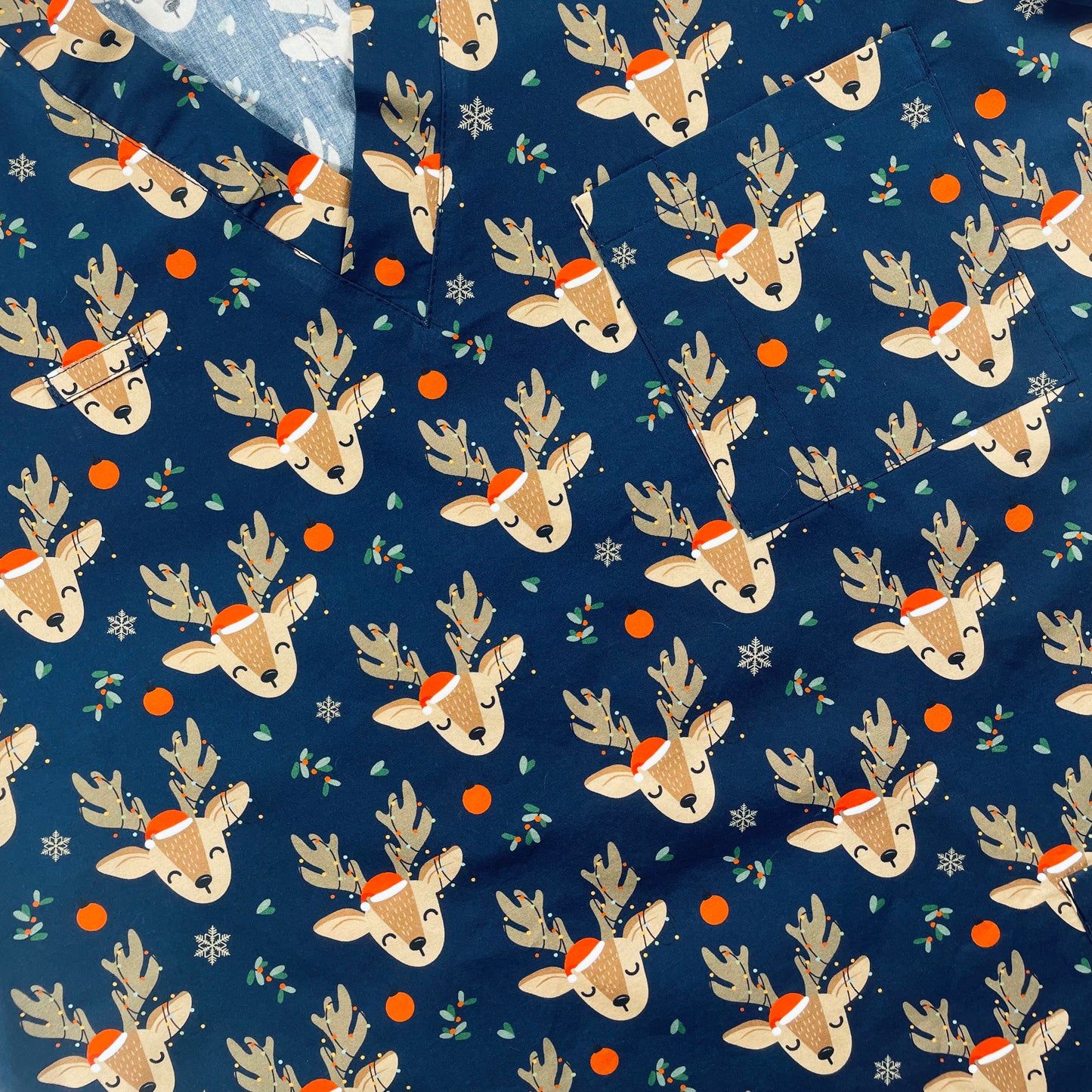 Reindeer Sleeping Navy - ready to ship - last one relaxed fit S!