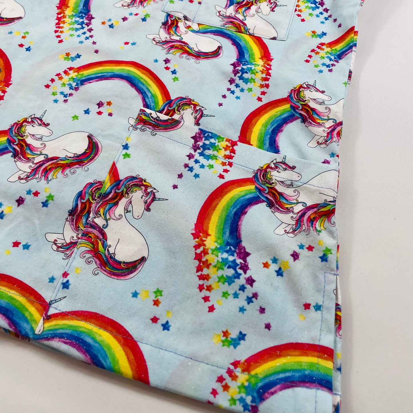 Unicorns & Rainbows Fun Scrub Top - last one Relaxed fit XXS!