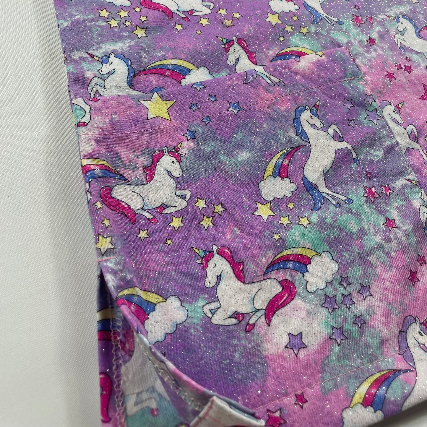 Dancing Unicorns (all over glitter) Fun Scrub Top - last one Relaxed Fit S!